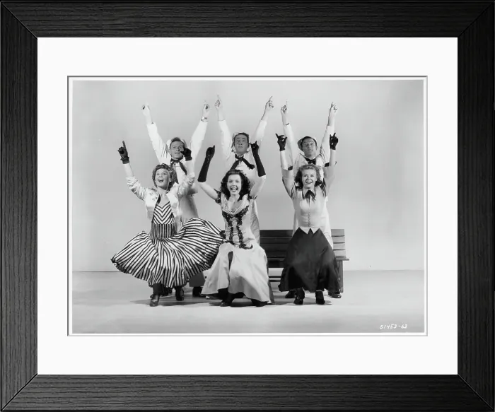 Framed Print : Betty Garrett And Frank Sinatra In On The Town Framed Print : Betty Garrett And Frank Sinatra In On The Town
