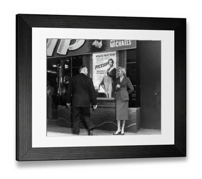 Framed Print : Beverly Michaels In Pickup