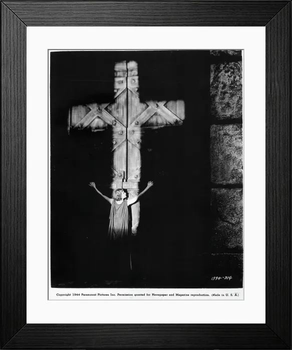 Framed Print : Elissa Landi In The Sign Of The Cross Framed Print : Elissa Landi In The Sign Of The Cross