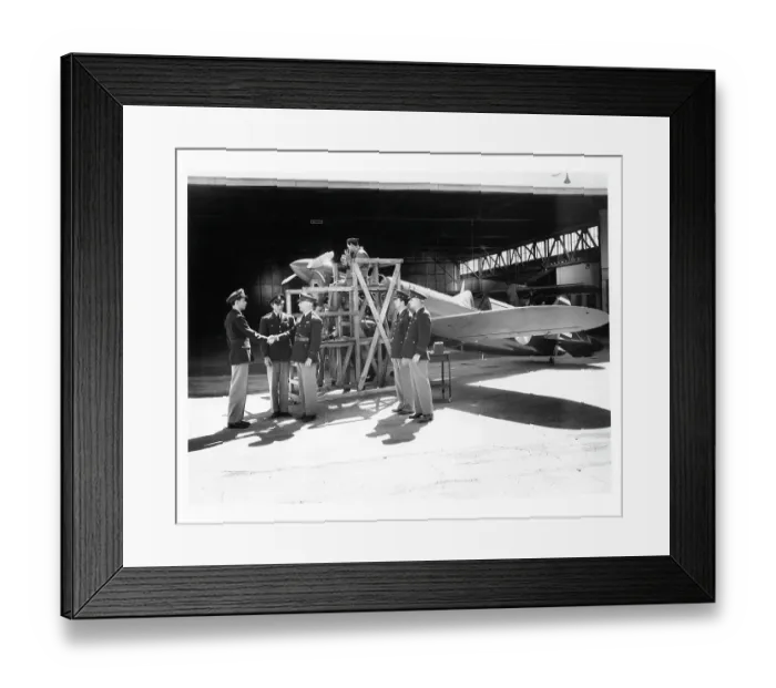 Framed Print : Glenn Ford In Flight Lieutenant