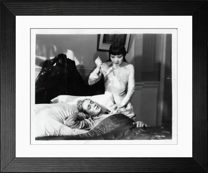 Framed Print : Anna May Wong In Daughter Of The Dragon Framed Print : Anna May Wong In Daughter Of The Dragon