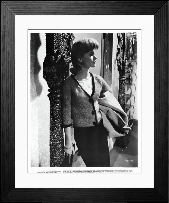 Framed Print : Lee Remick In Days Of Wine And Roses