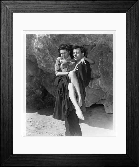 Framed Print : Yvonne De Carlo And John Ireland In Hurricane Smith Framed Print : Yvonne De Carlo And John Ireland In Hurricane Smith