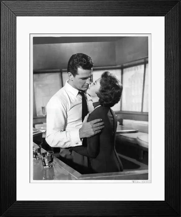 Framed Print : James Garner And Natalie Wood In Cash McCall Framed Print : James Garner And Natalie Wood In Cash McCall