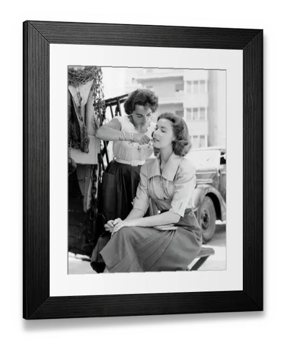 Framed Print : Elisabeth Muller Framed Print : Elisabeth Muller
