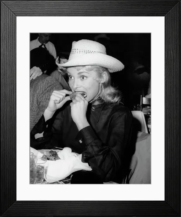 Framed Print : Janet Leigh Framed Print : Janet Leigh
