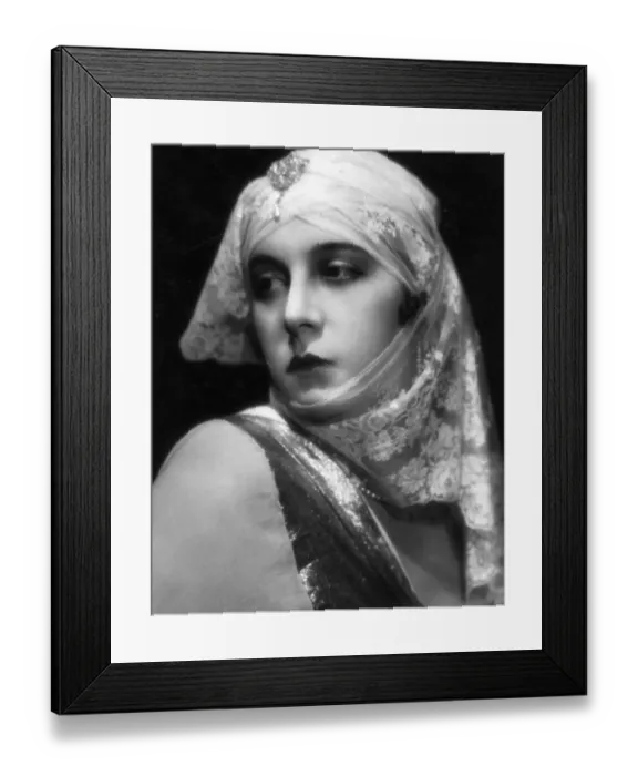 Framed Print : Natalie Kavanko