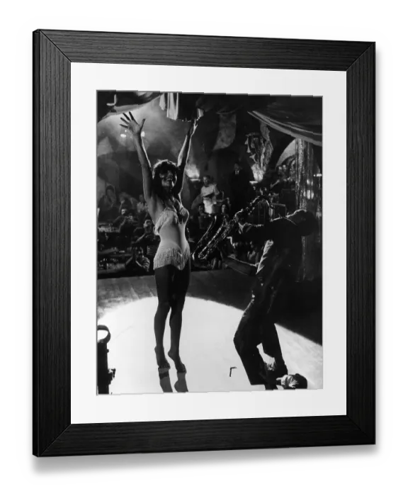 Framed Print : Joan Collins Framed Print : Joan Collins
