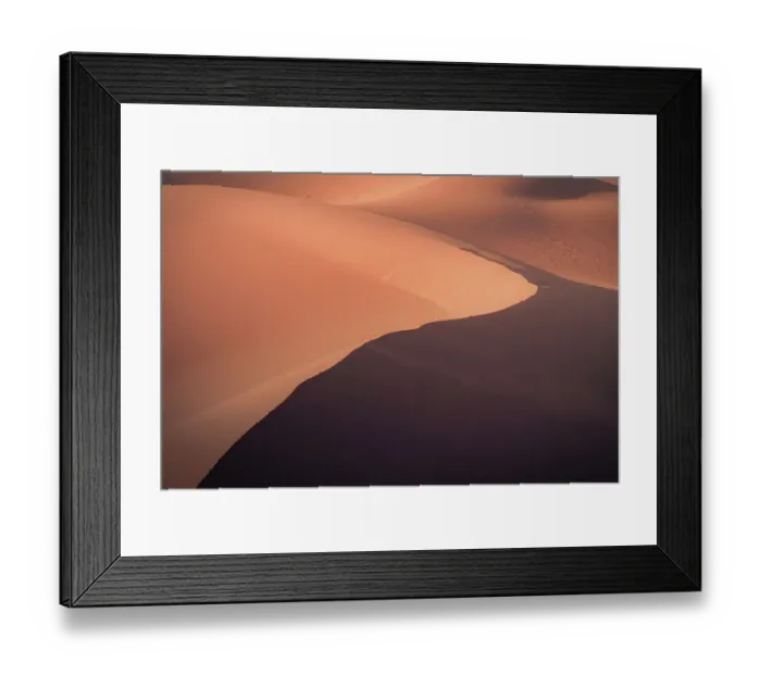 Framed Print : Sand Dune with shadow, Morocco, Africa Framed Print : Sand Dune with shadow, Morocco, Africa