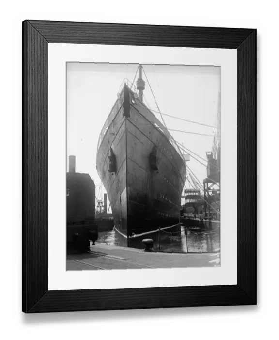 Framed Print : SS Mauretania Framed Print : SS Mauretania