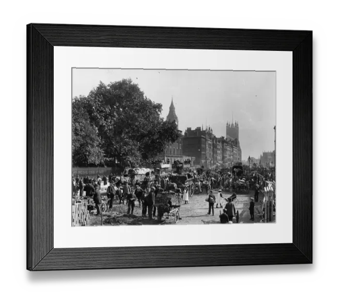 Framed Print : London Street Framed Print : London Street