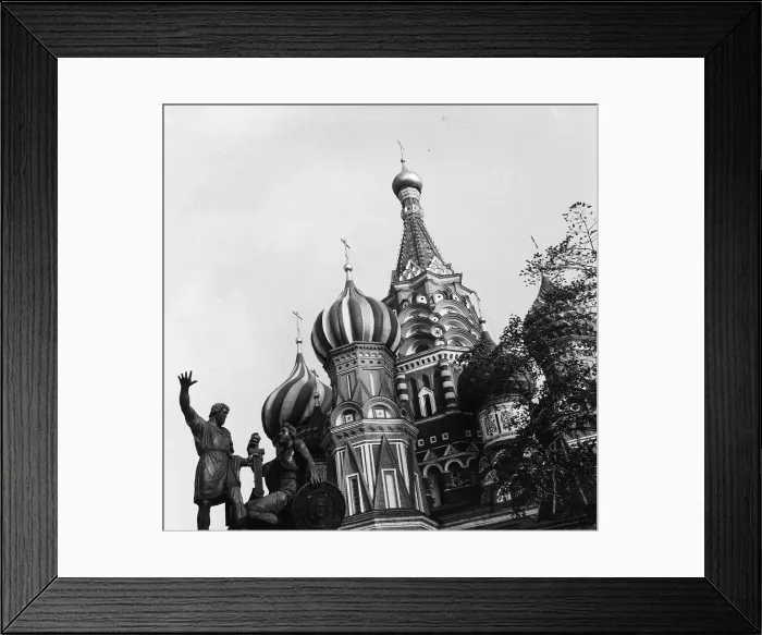 Framed Print : St Basil's Cathedral Framed Print : St Basil's Cathedral