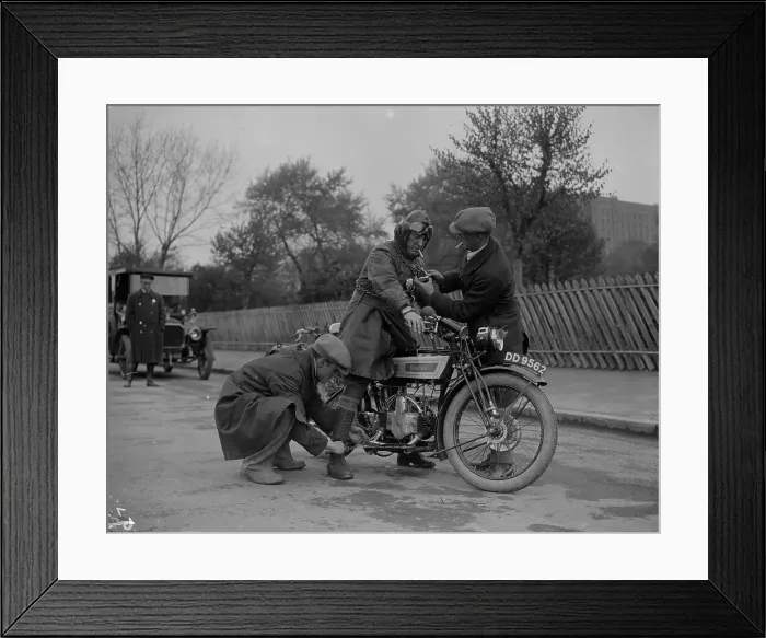 Framed Print : Willing Helpers Framed Print : Willing Helpers