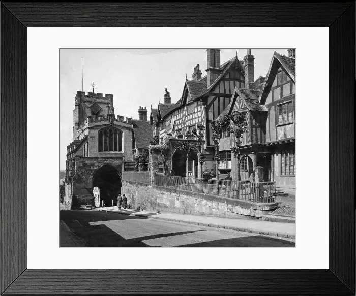 Framed Print : Warwick. circa 1960: View of the old hospital and St Framed Print : Warwick. circa 1960: View of the old hospital and St