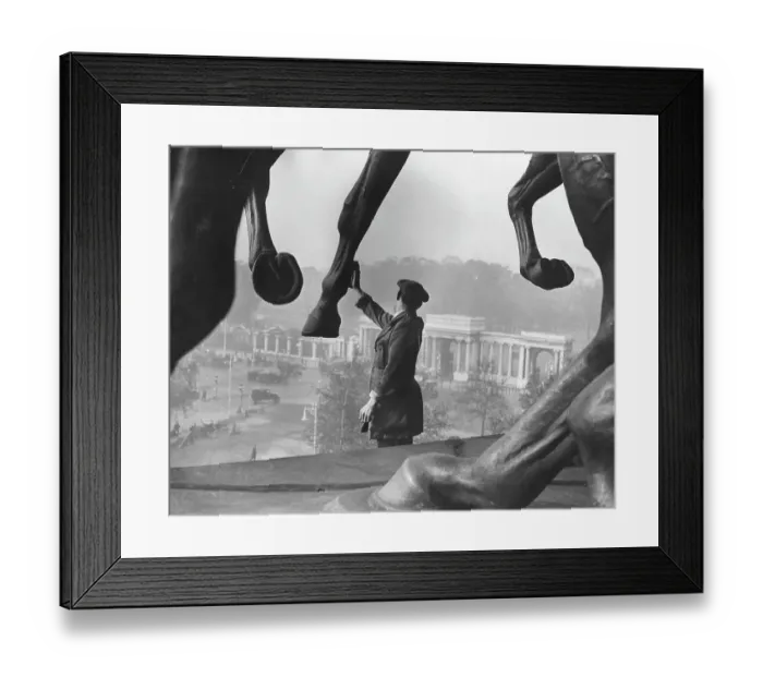Framed Print : Sculpture Groom