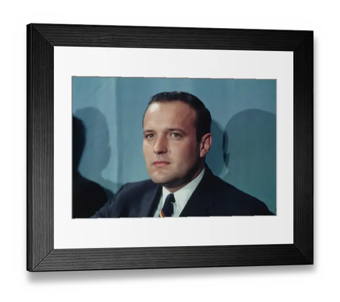 Framed Print : Richard G Capen Jr Framed Print : Richard G Capen Jr