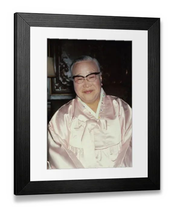 Framed Print : Louise Yim