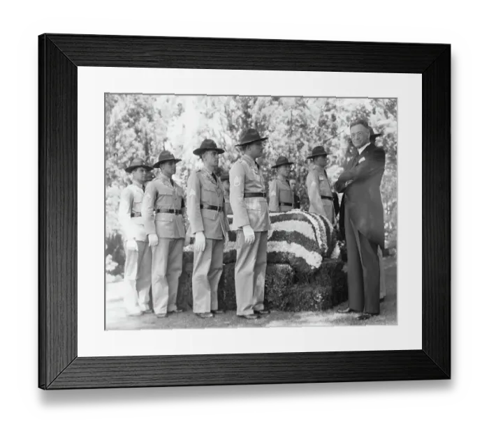 Framed Print : Final Rites Held For Will Rogers Framed Print : Final Rites Held For Will Rogers