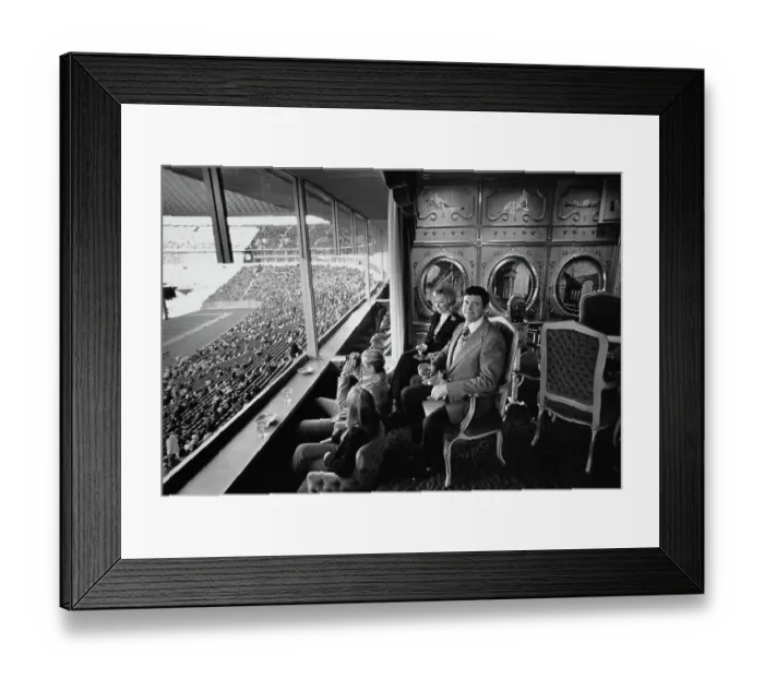 Framed Print : Fred Wagner Watches The World Series Framed Print : Fred Wagner Watches The World Series