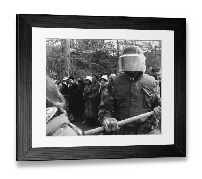 Framed Print : Coretta Scott King Leads Demonstrators Behind National Guard Framed Print : Coretta Scott King Leads Demonstrators Behind National Guard