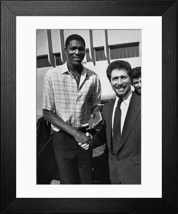 Framed Print : Hakeem Olajuwon Framed Print : Hakeem Olajuwon
