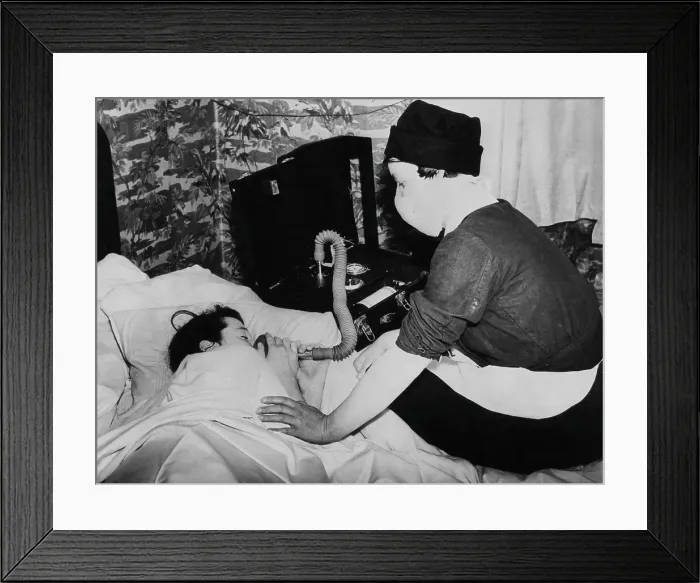 Framed Print : Motorcycle Midwives Visit Patients In London Framed Print : Motorcycle Midwives Visit Patients In London