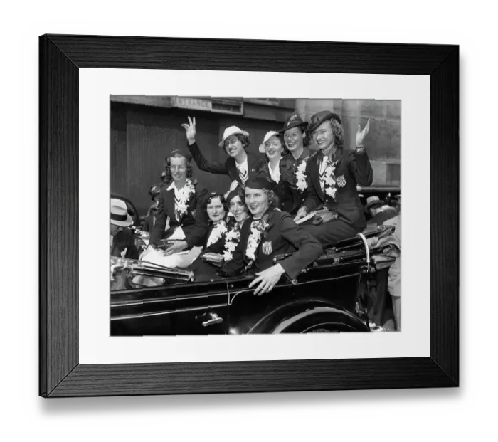 Framed Print : U.S. Women Return - Olympics 1936