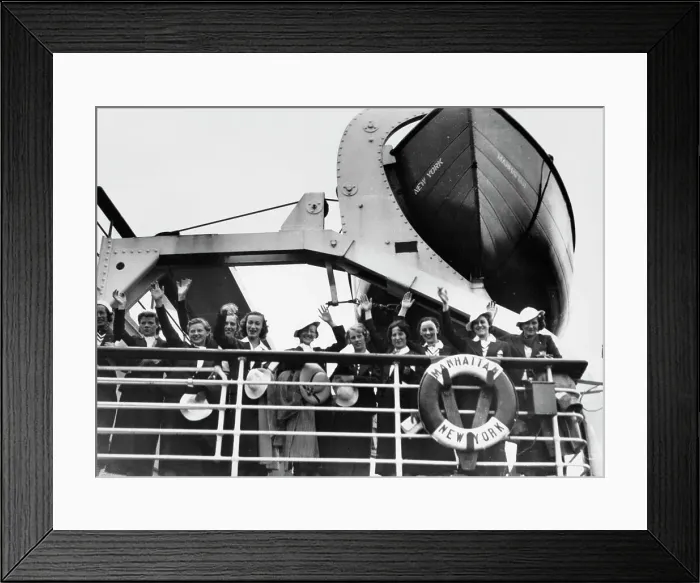 Framed Print : U.S Women Arrive - Olympics 1936 Framed Print : U.S Women Arrive - Olympics 1936