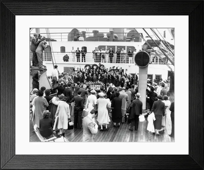 Framed Print : Last Olympic Athletes Return - Olympics 1936 Framed Print : Last Olympic Athletes Return - Olympics 1936