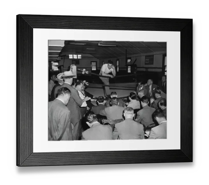 Framed Print : Joe Louis. Heavyweight boxing champion Joe Louis holding a press conference Framed Print : Joe Louis. Heavyweight boxing champion Joe Louis holding a press conference