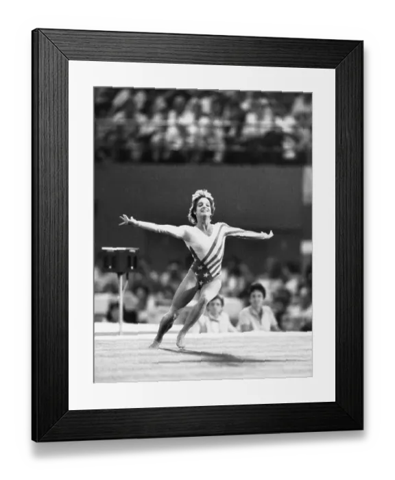 Framed Print : Mary Lou Retton Performs Floor Exercise