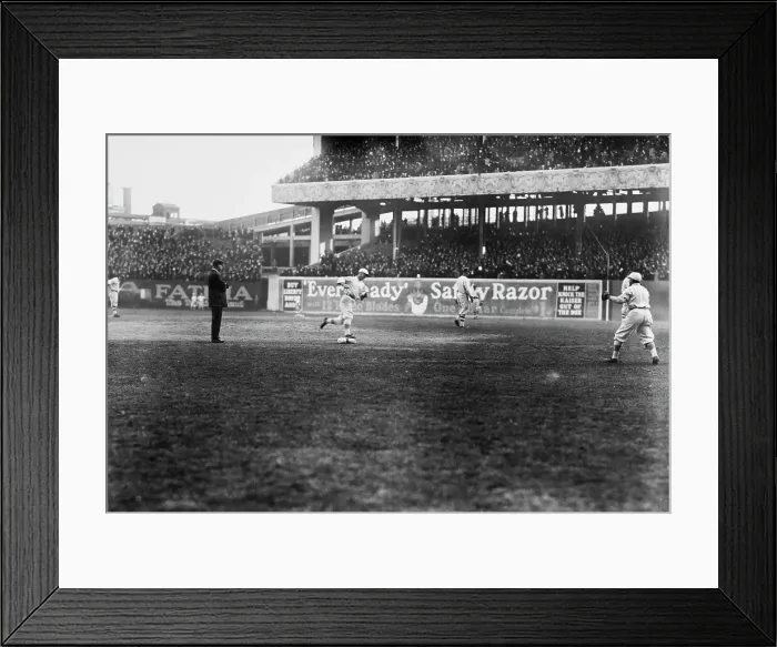 Framed Print : Giants Vs White Sox - 1917 World Series Framed Print : Giants Vs White Sox - 1917 World Series