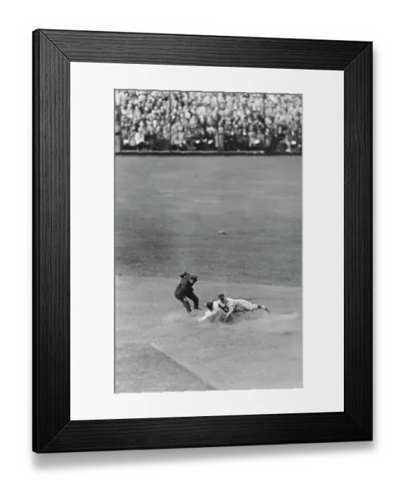 Framed Print : Jo-Jo White And Billy Jurges - 1935 World Series Framed Print : Jo-Jo White And Billy Jurges - 1935 World Series