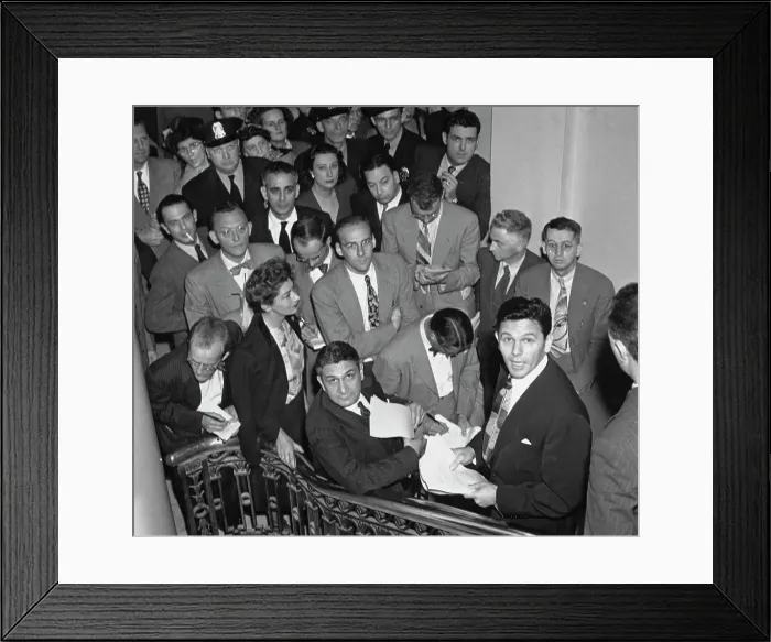 Framed Print : John Garfield Denounces HUAC Hearings Framed Print : John Garfield Denounces HUAC Hearings