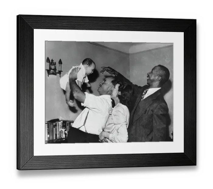 Framed Print : Kidnapped Infant Reunited With Parents Framed Print : Kidnapped Infant Reunited With Parents