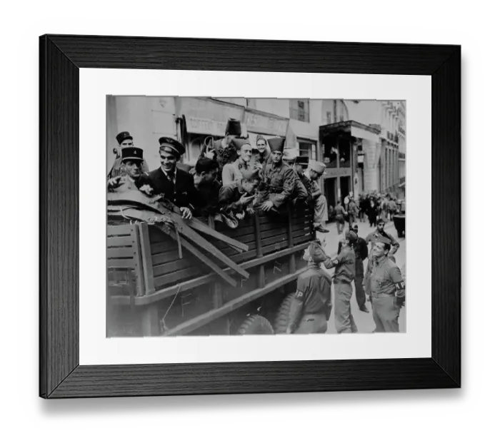 Framed Print : Zouave Soldiers In Oran Framed Print : Zouave Soldiers In Oran