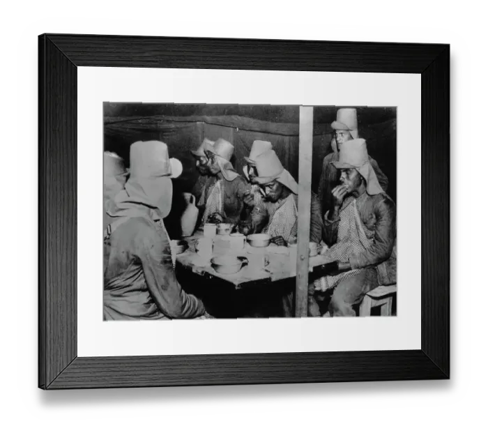 Framed Print : Egyptian Soldiers, 1940 Framed Print : Egyptian Soldiers, 1940