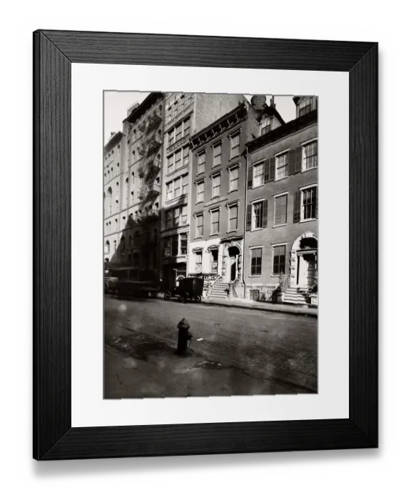 Framed Print : IWW Headquarters In New York Framed Print : IWW Headquarters In New York