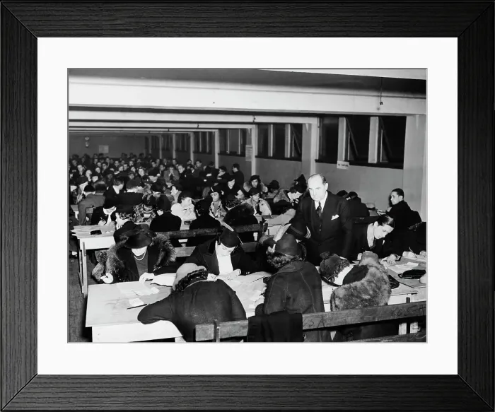 Framed Print : New York Postal Service Job Applicants Framed Print : New York Postal Service Job Applicants