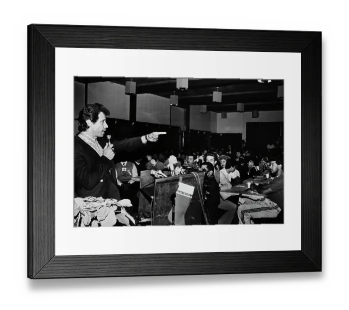 Framed Print : Miami Vice Star Addressing Gang Members Framed Print : Miami Vice Star Addressing Gang Members