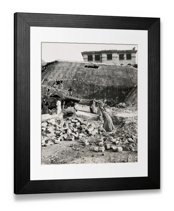 Framed Print : Women Clearing Rubble In Berlin Framed Print : Women Clearing Rubble In Berlin