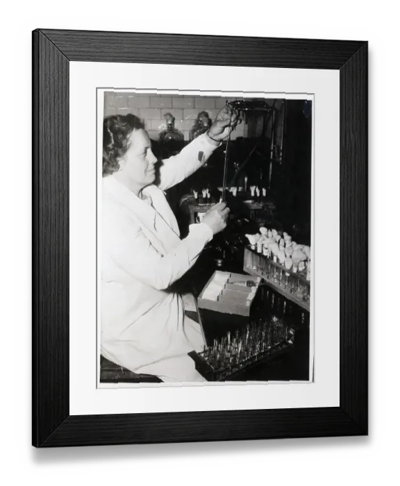 Framed Print : H.J. Gardner Preparing Penicillin Tubes Framed Print : H.J. Gardner Preparing Penicillin Tubes