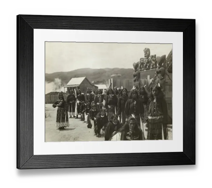 Framed Print : Maori Women Prepared for Poi Dance Framed Print : Maori Women Prepared for Poi Dance