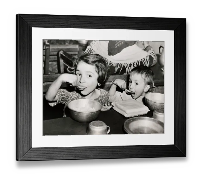 Framed Print : Children In Naples Framed Print : Children In Naples
