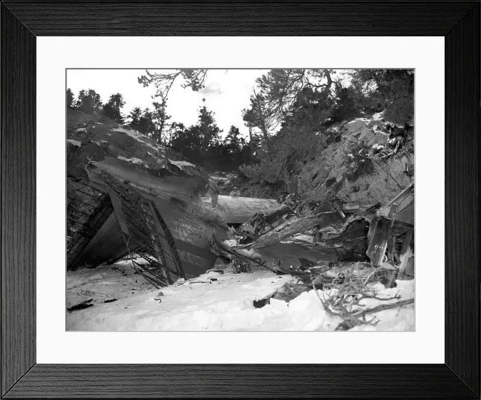 Framed Print : Carole Lombard Crash Framed Print : Carole Lombard Crash