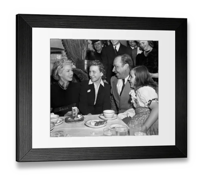 Framed Print : Anna Sklepovich