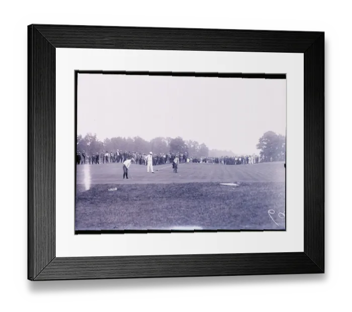 Framed Print : Chick Evans Putting Framed Print : Chick Evans Putting