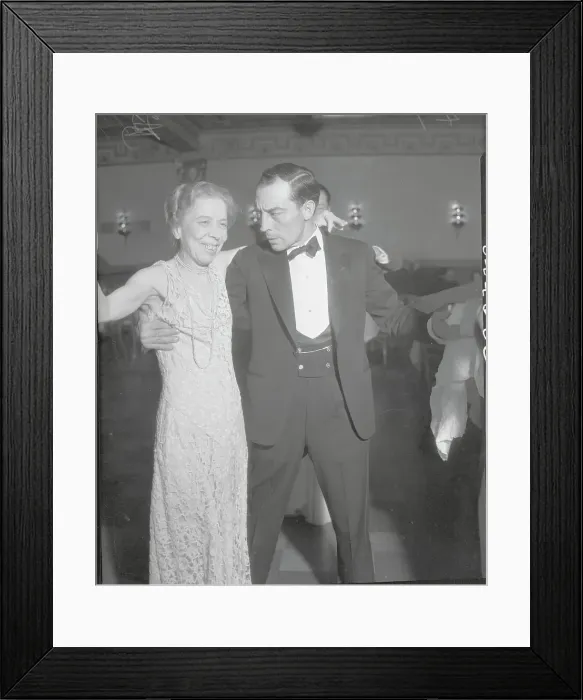 Framed Print : Buster Keaton and Eileen Bramley Dancing Framed Print : Buster Keaton and Eileen Bramley Dancing