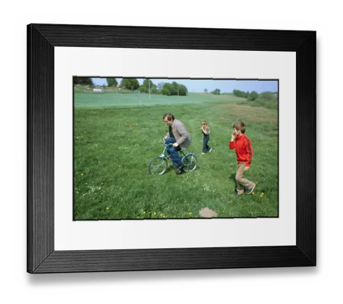 Framed Print : Lech Walesa and His Family Framed Print : Lech Walesa and His Family