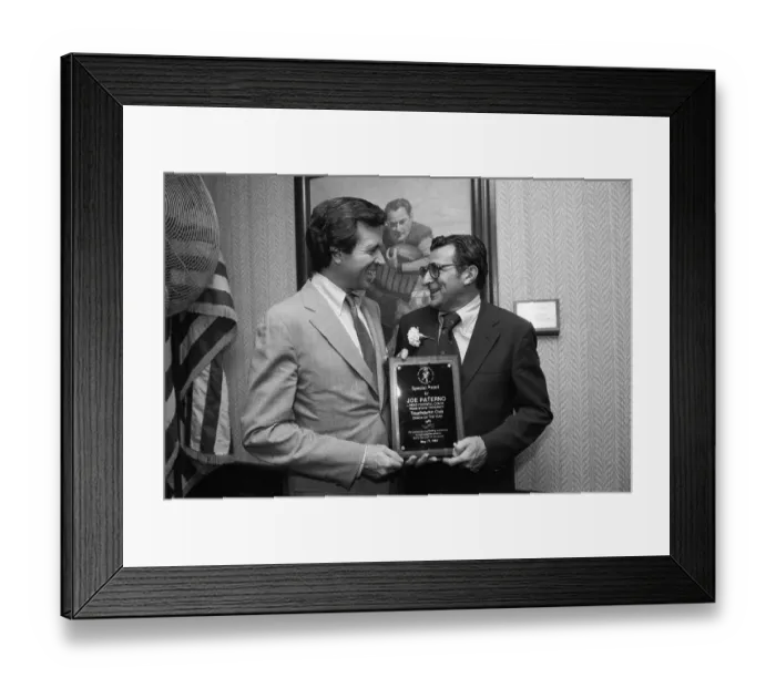 Framed Print : Joe Paterno Receives Plaque Framed Print : Joe Paterno Receives Plaque